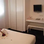 15.92 Hotel 3*