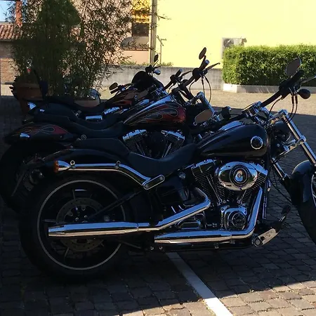 15.92 Hotel