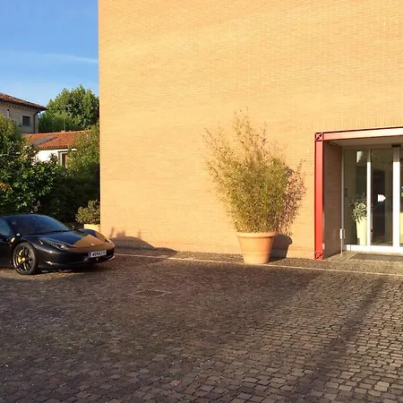 15.92 Ξενοδοχείο 3*