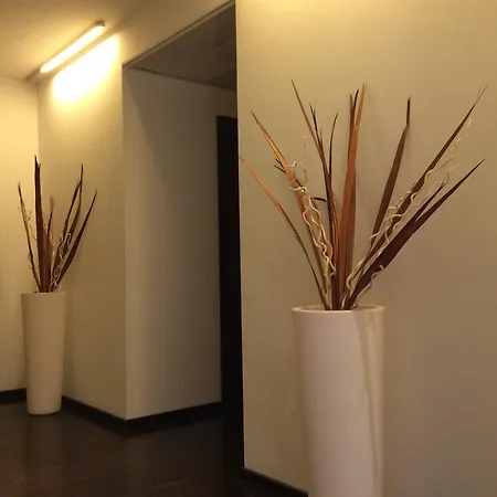 15.92 Hotel