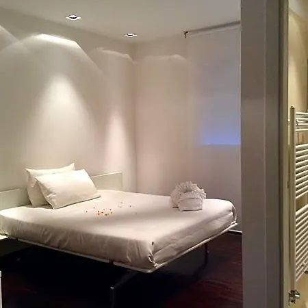 Hotel 15.92