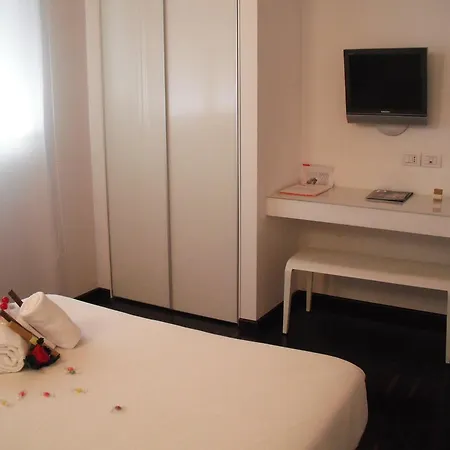 15.92 Hotel 3*