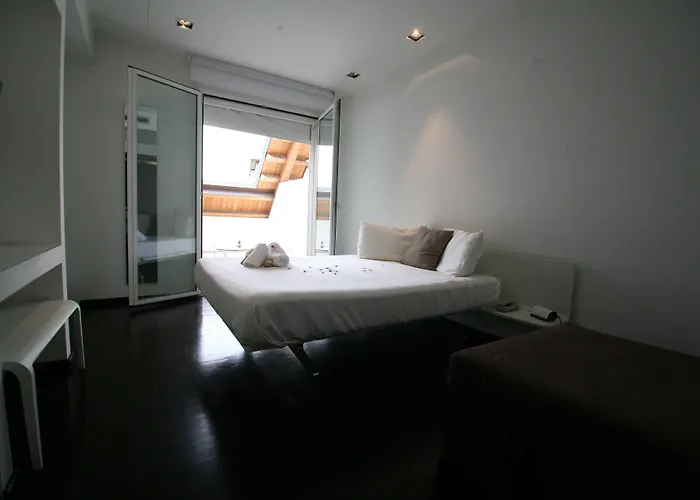 15.92 Hotel 3*
